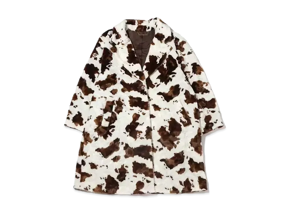 atmos pink Cow Pattern Fur Coat "White"