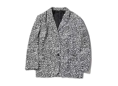 atmos pink Over Jacket "White"