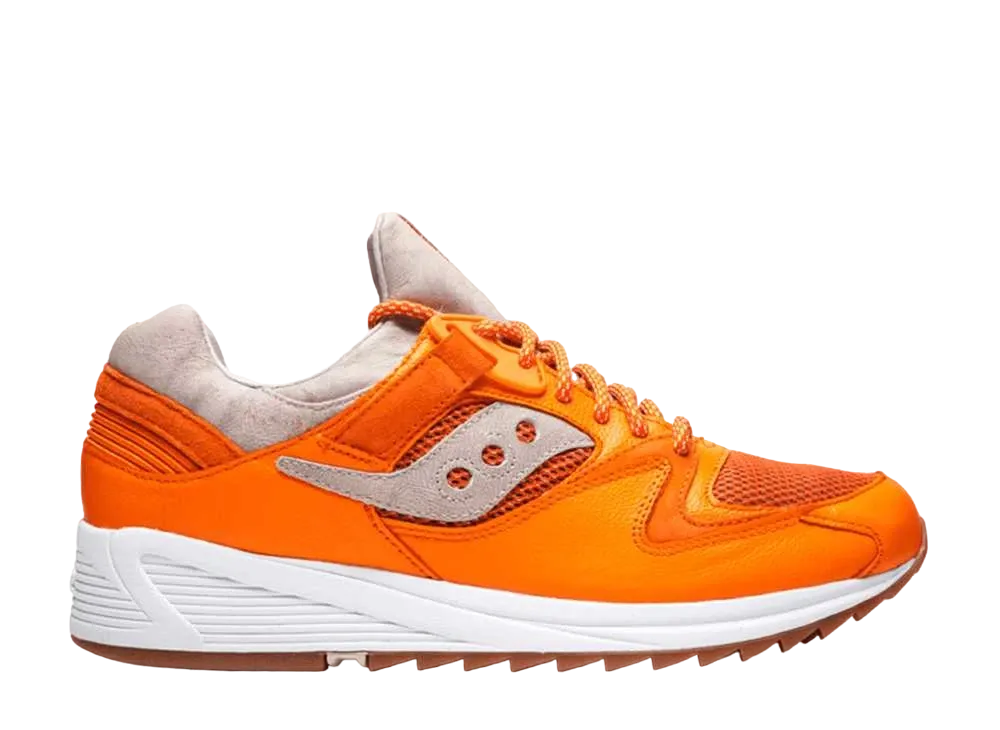 エンド × サッカニー グリッド8500 "ロブスター"