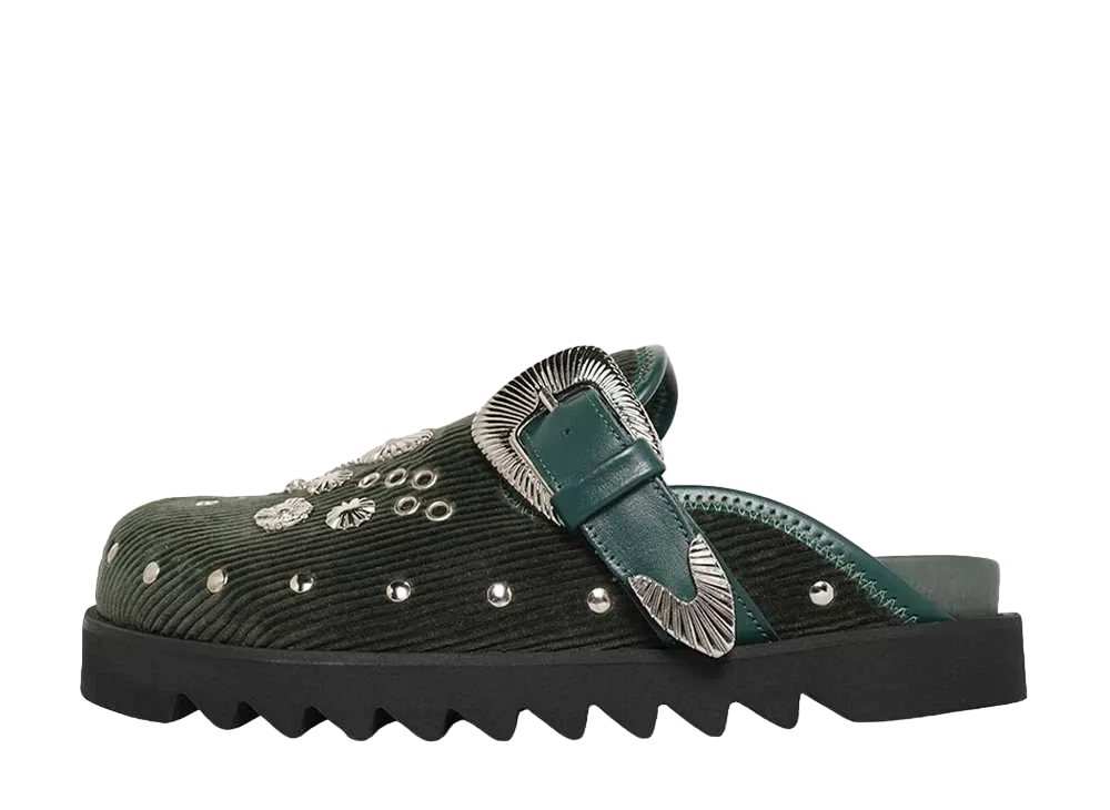 TOGA VIRILIS Eyelet metal sabot "GREEN CORDUROY"