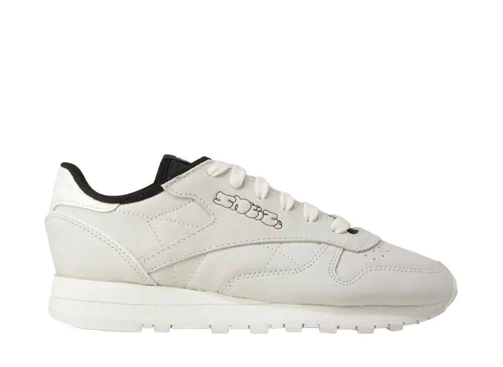 スニーズ マガジン × リーボック クラシックレザー "フットウェアホワイト"