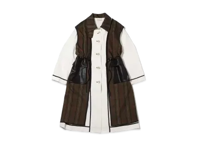 atmos pink Three-Way Blocking Coat "White"