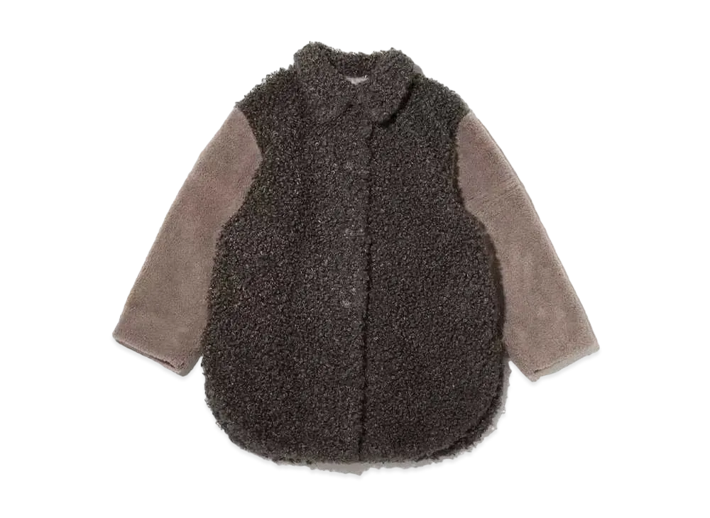 atmos pink Sodekirikae Boa Coat "Kahaki/Beige"