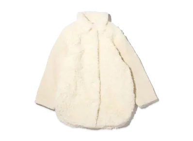 atmos pink Sodekirikae Boa Coat "White/White"