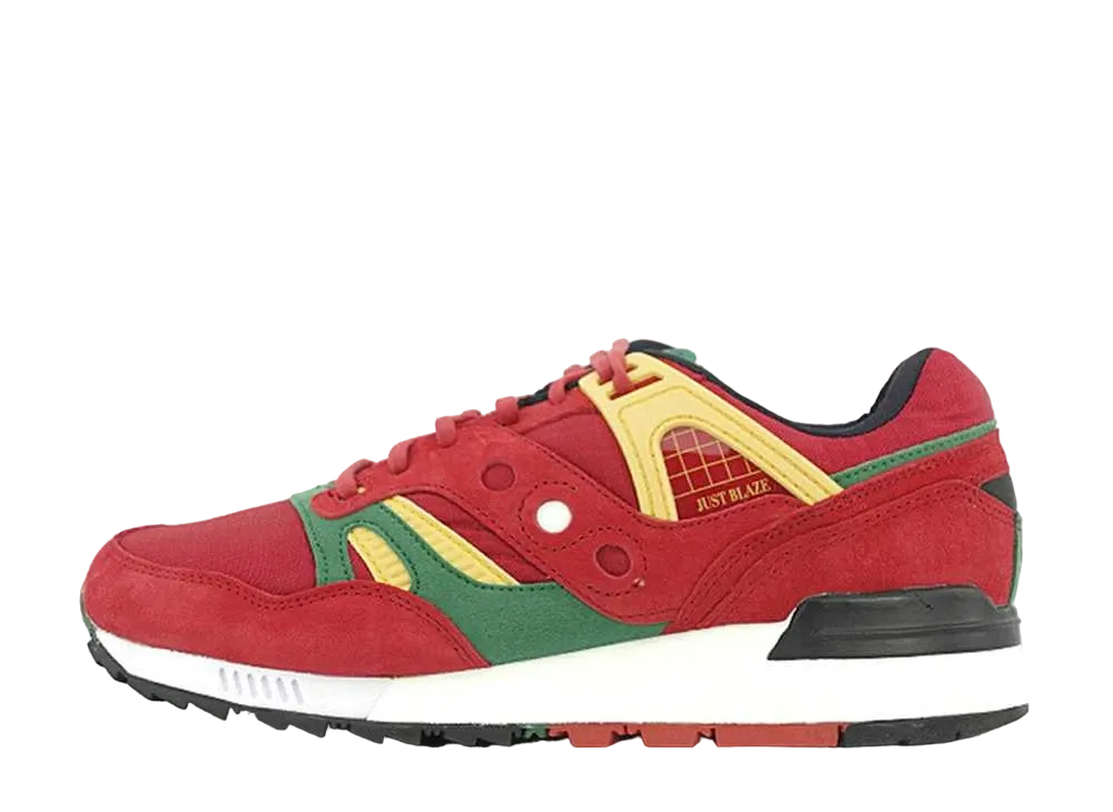 ジャストブレイズ × パッカーシューズ × サッカニー グリッド SD "レッド/グリーン/ゴールド"