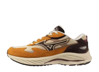 ミズノ ウェーブライダー ベータ "オレンジ/ブラウン/ベージュ"