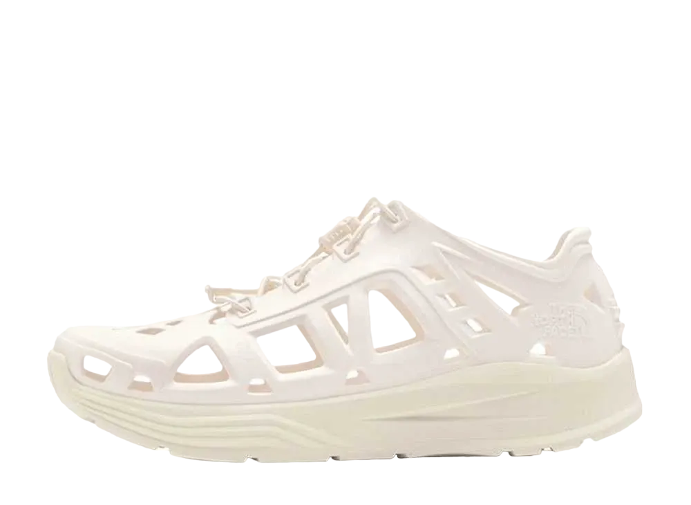 ザノースフェイス リアクティブ スニーカー "ガーデニアホワイト/サンドストーン" (NF52451)