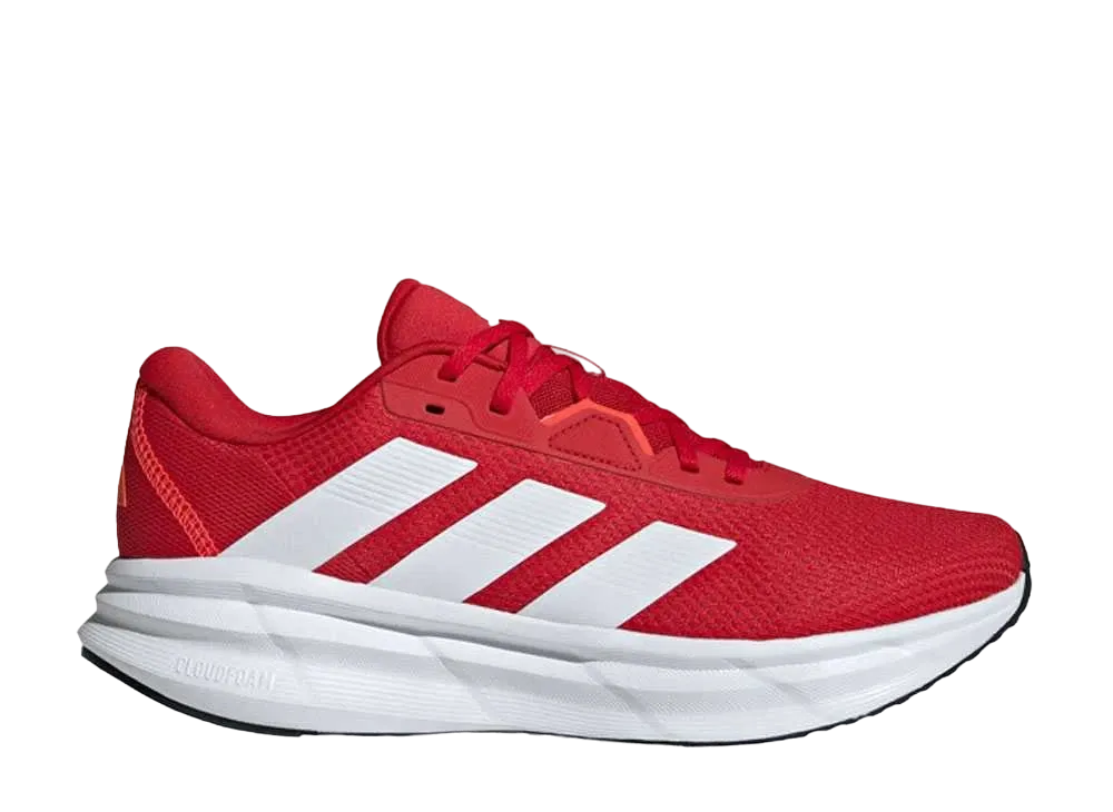 アディダス ギャラクシー7 "ベタースカーレット/フットウェアホワイト/ソーラーレッド"