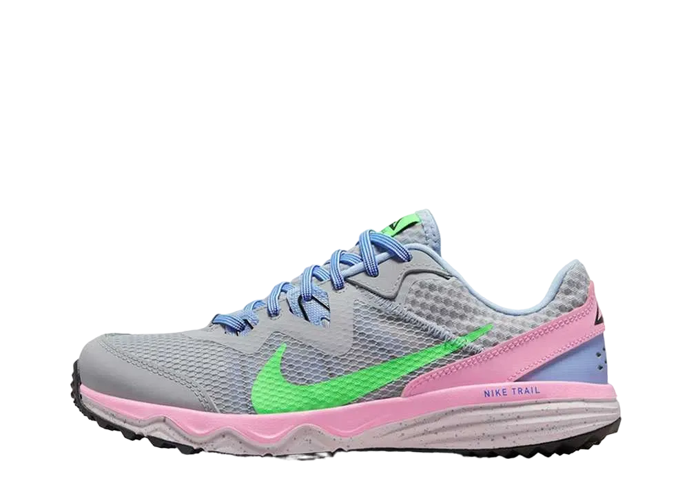 ナイキ ウィメンズ ジュニパー トレイル "ウルフグレー/グリーンストライク/ライトマリン"