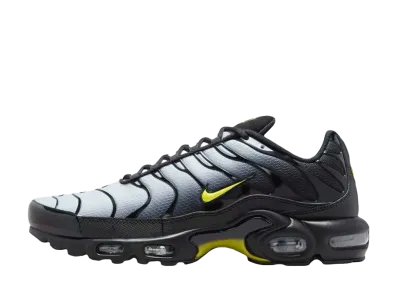Nike Air Max Plus "Wolf Grey/Black/Opti Yellow"