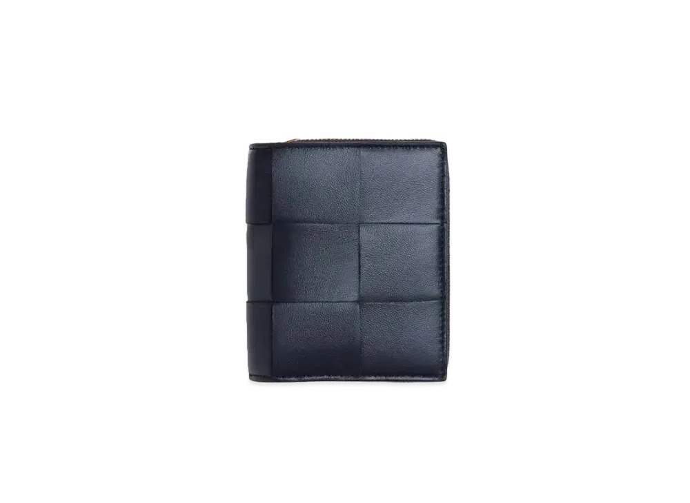 ボッテガヴェネタ カセット マキシ イントレチャート ラムスキン カーフスキン スモール 二つ折り 財布 "スペース" 701458 VCQC1 8837