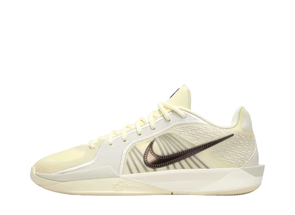 Nike Sabrina2 ナイキ　サブリナ2 22センチセンチ　新品、未使用 Nike Sabrina 2 
