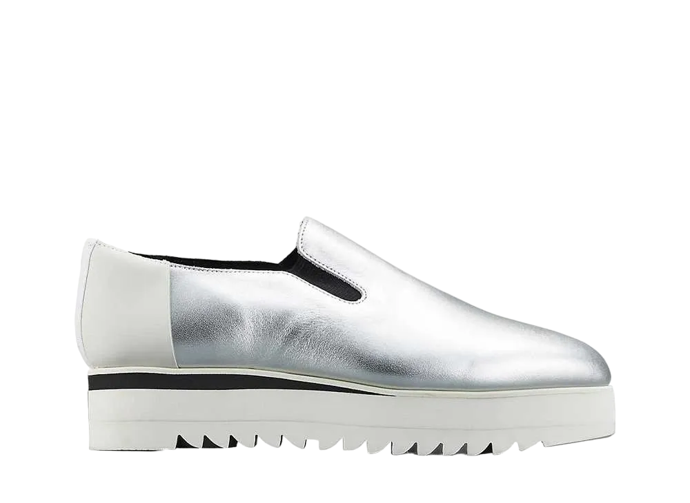 オニツカタイガー ジ オニツカ ウィメンズ スリッポン "シルバー/ホワイト"