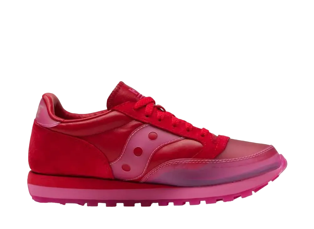 サッカニー ジャズ81 "ソラルレッド"