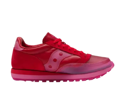 サッカニー ジャズ81 "ソラルレッド"