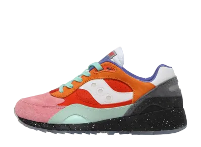 サッカニー シャドウ6000 "スペースファイト"