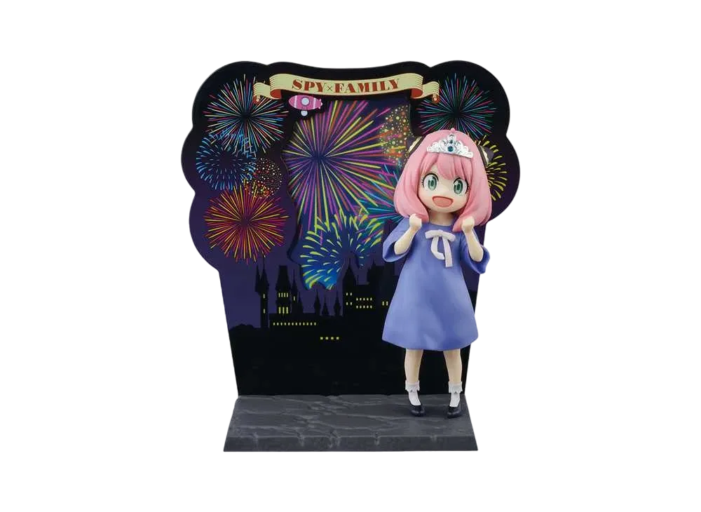 BANDAI "Ichiban Kuji" -SPYxFAMILY Take me with you!- Last One Prize Figure with postcard frame (another color ver.)