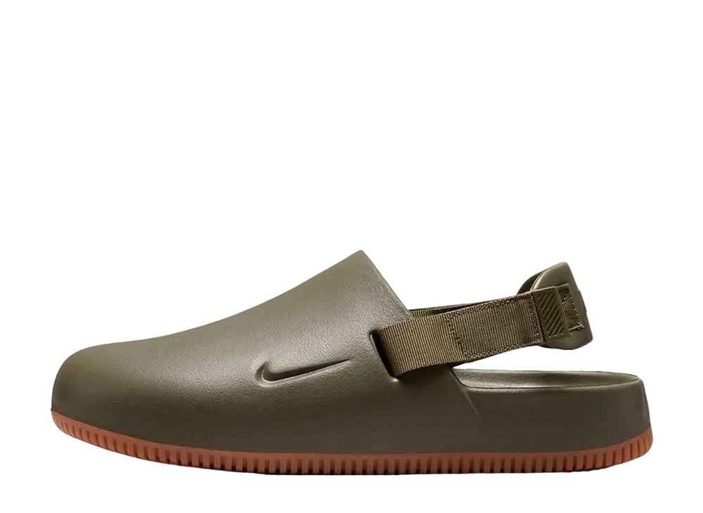 ナイキ カーム ミュール "ミディアムオリーブ/ガムミディアムブラウン"