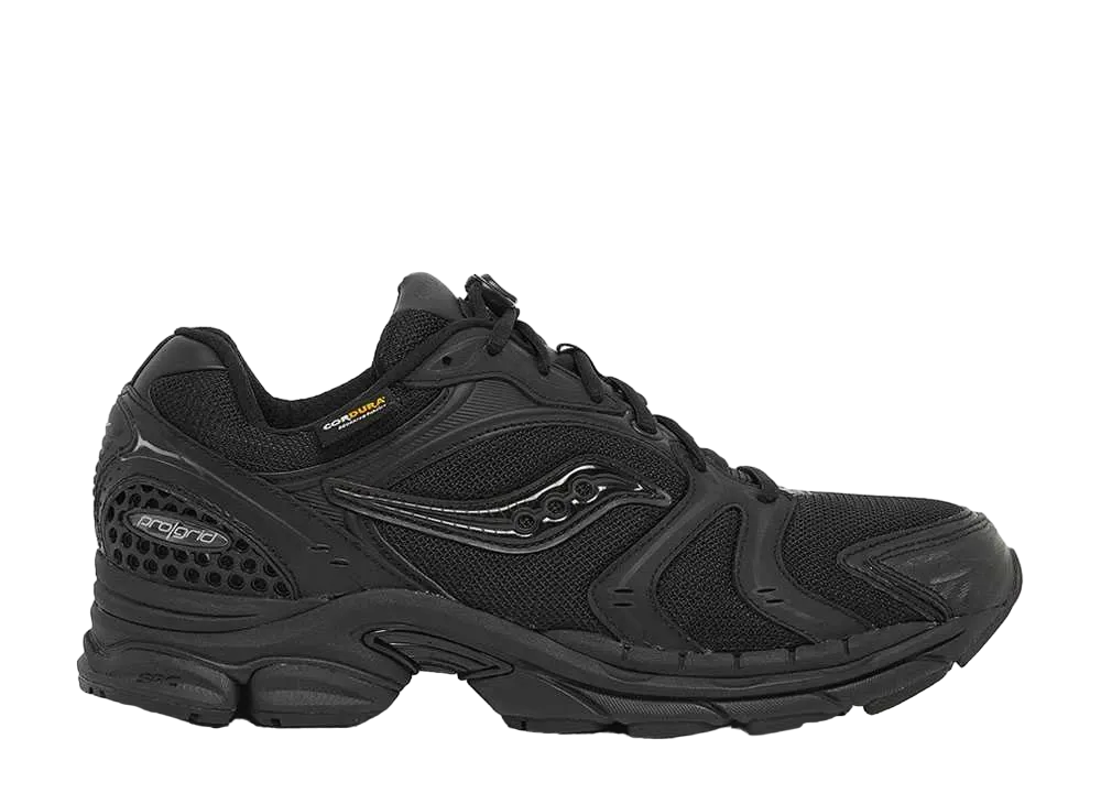 サッカニー プログリッド トライアンフ4 "ブラック"