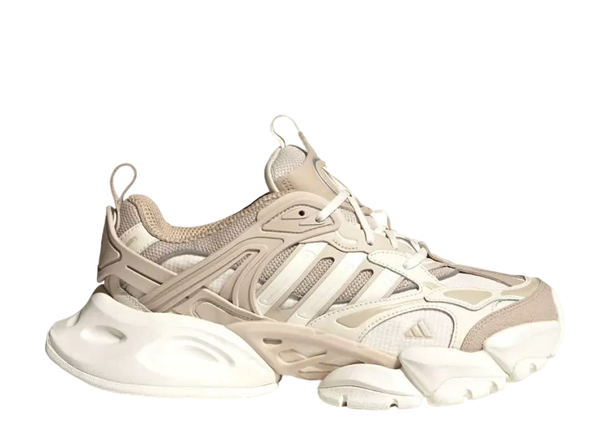 adidas XLG Runner Deluxe adidas XLG Runner Deluxe