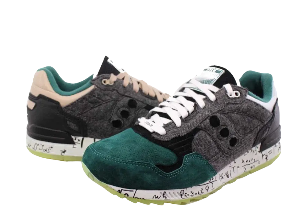 アフュー × サッカニー シャドウ5000 タイム＆スペース "グリーン/ブラック"