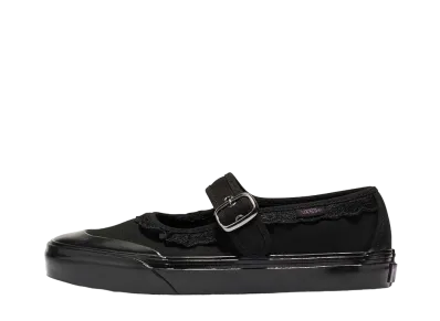Vans Women's Mary Jane Shadow "Black"