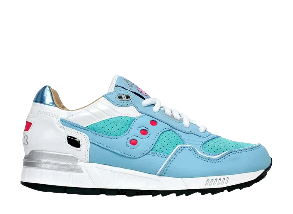 エクストラバター × サッカニー シャドウ5000 フォー ザ ピープル "キャロライナブルー/ホワイト"