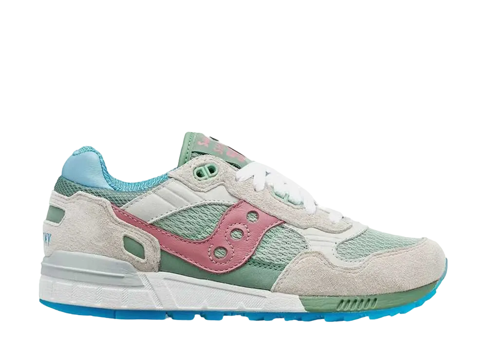 サッカニー シャドウ5000 "ホワイト/マルチ"