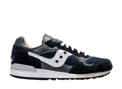 サッカニー シャドウ5000 "ネイビー/ホワイト"