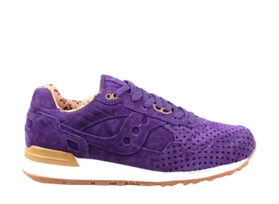プレイクローズ × サッカニー シャドウ5000 "ストレンジフルーツ パープル"