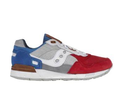 スニーカー76 × サッカニー シャドウ5000 "ザ レジェンド オブ ゴッド タラス"