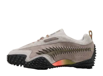 アリーズ × プーマ モストロ スウェード パック "タン"