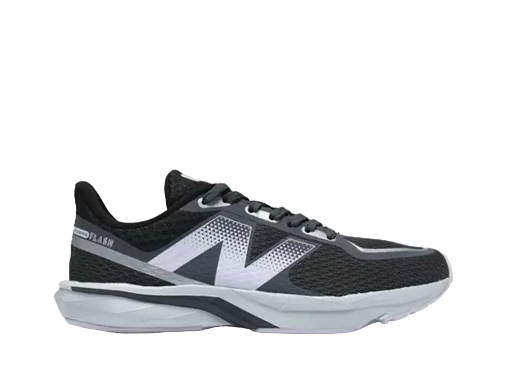 ニューバランス ウィメンズ ダイナソフト フラッシュV7 "グレー"