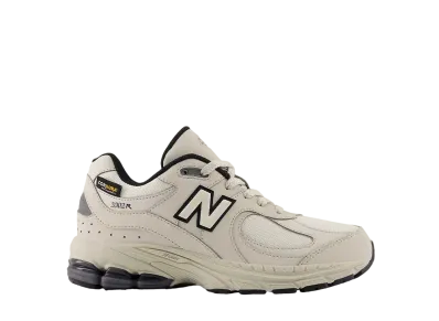 New Balance GS 2002 "Timberwolf/Black"