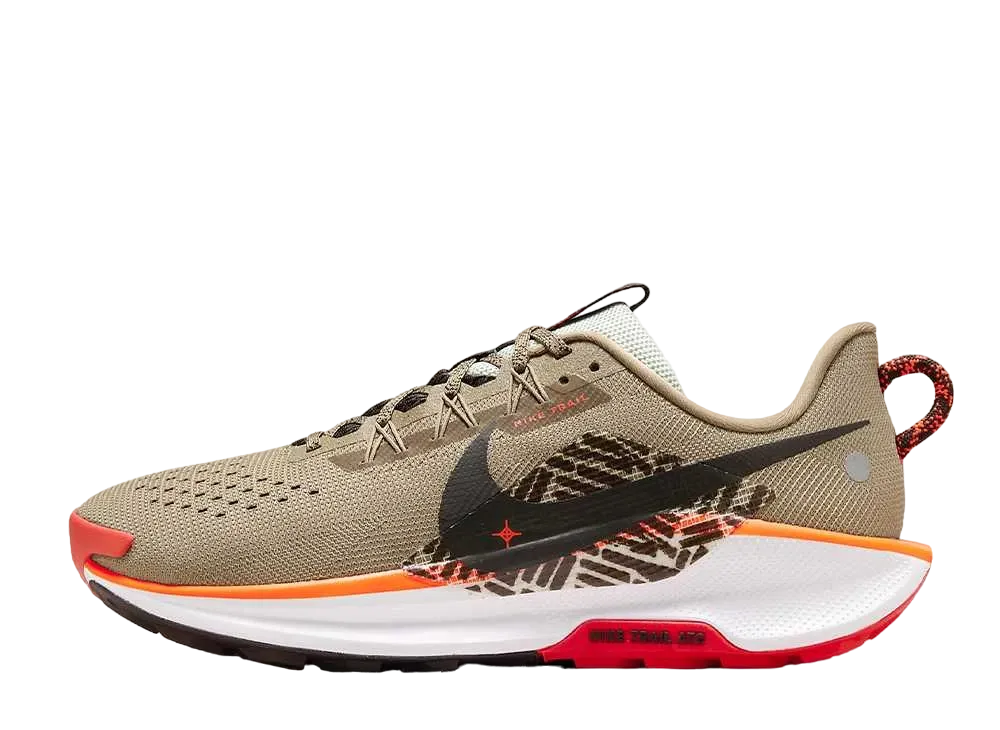 ナイキ ペガサス トレイル5 "カーキ/ハイパークリムゾン/ヴィンテージコーラル/ベルベットブラウン"