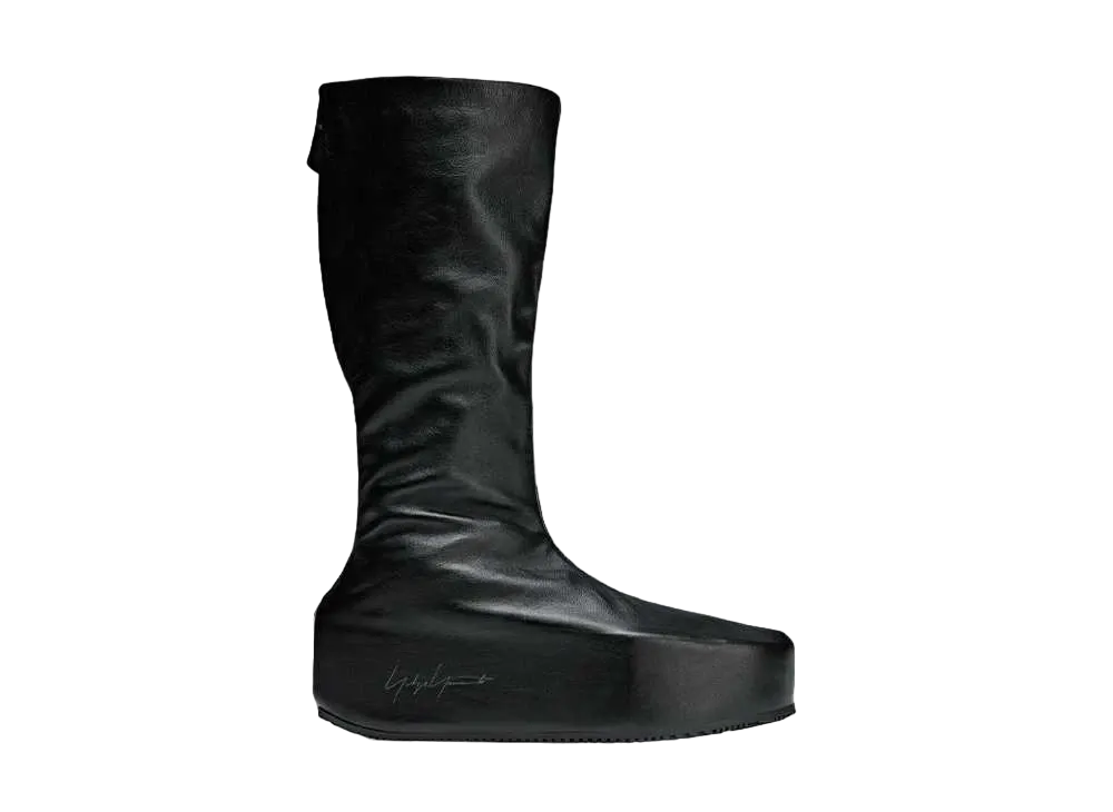 アディダス ウィメンズ ワイスリー キャス オーバーブーツ "ブラック/シンダー"