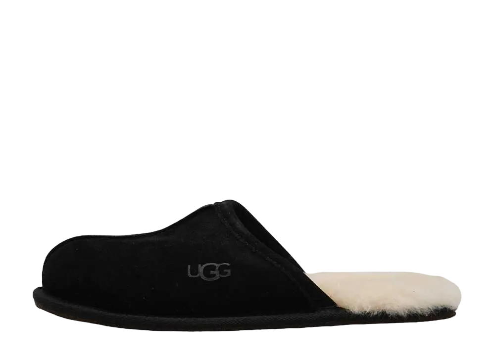 アグ(UGG)スニーカー アパレル 人気の新作/中古通販【スニーカーダンク】