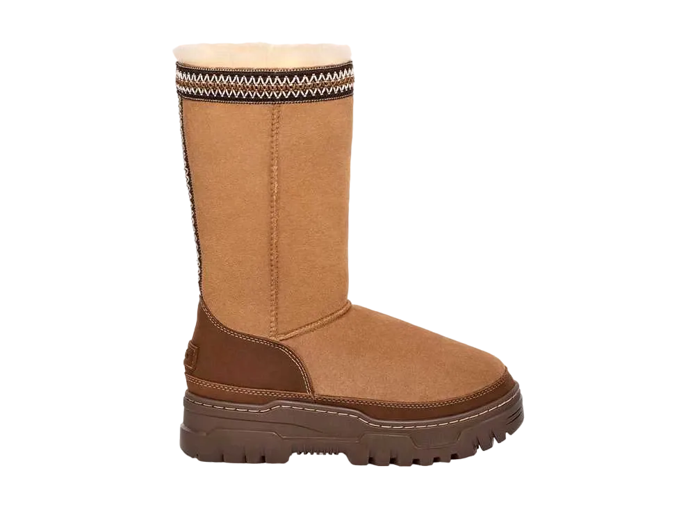 アグ ウィメンズ クラシック トール トレイルゲイザー "チェスナット"