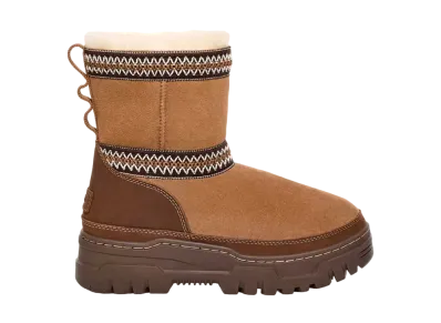 UGG Women's Classic Mini TrailGazer "Chestnut"