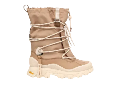 UGG Women's MetroPeak "Sand"