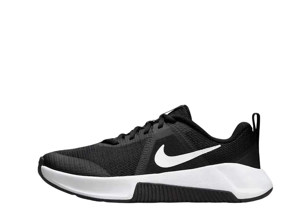 ナイキ ウィメンズ MC トレーナー3 "ブラック/ホワイト"