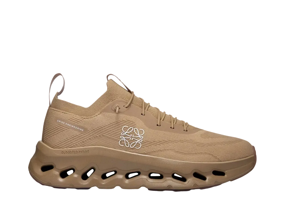 LOEWE × On Women's Cloudtilt "Dark Sand"