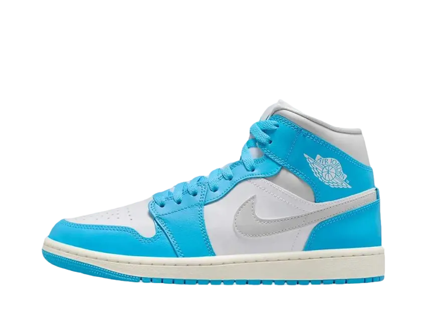 ナイキ ウィメンズ エアジョーダン1 ミッド "ダークパウダーブルー"