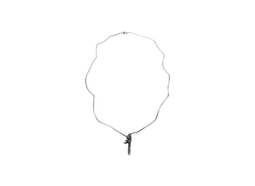 HUF x Texas Chainsaw Massacre Chainsaw Pendant "Silver"