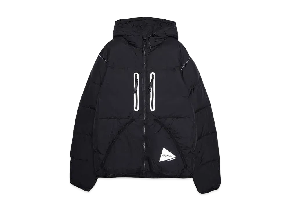 GRAMICCI x and wander down jacket "BLACK"
