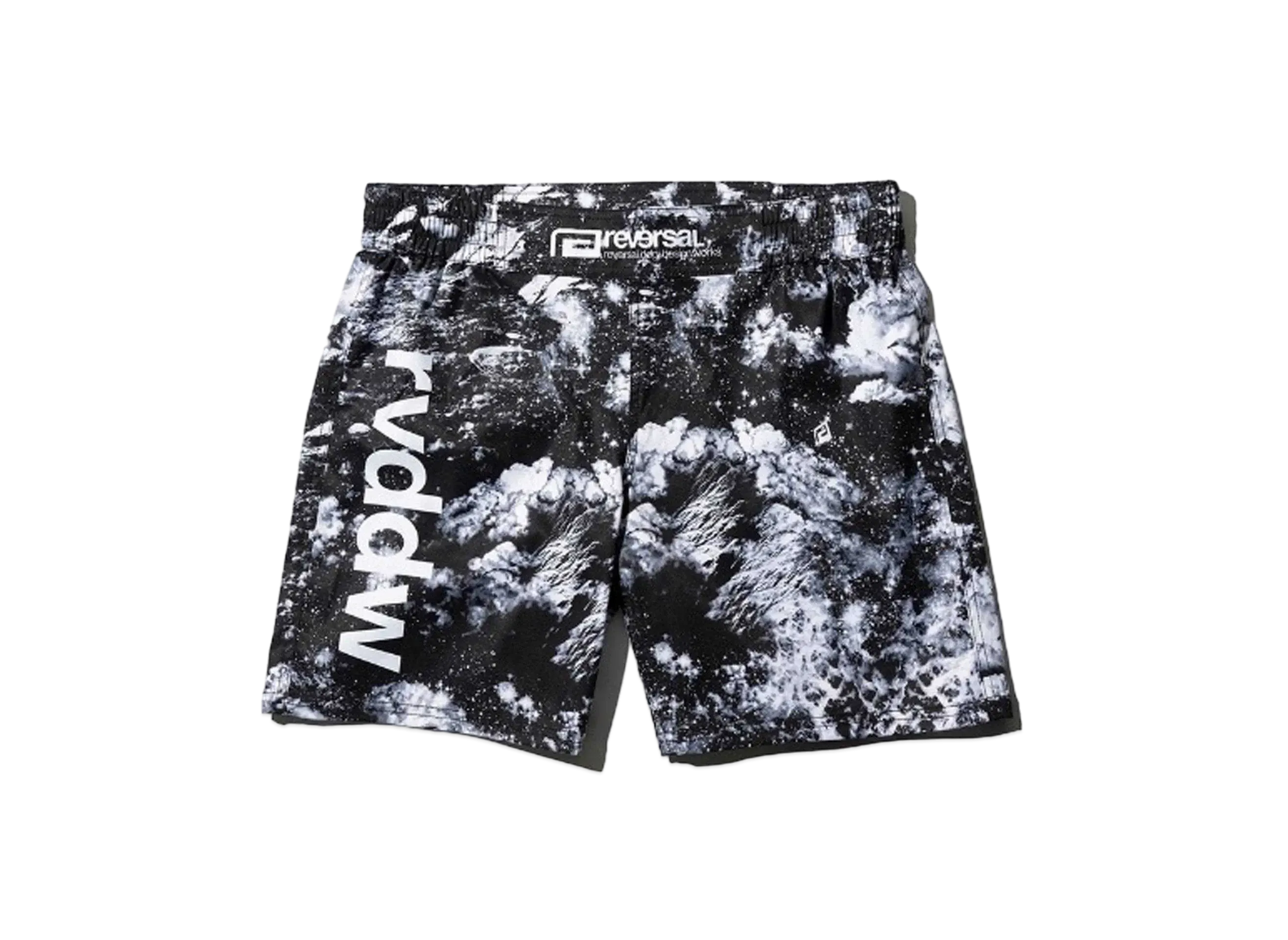 Reversal Fight Shorts "Black Messiah"