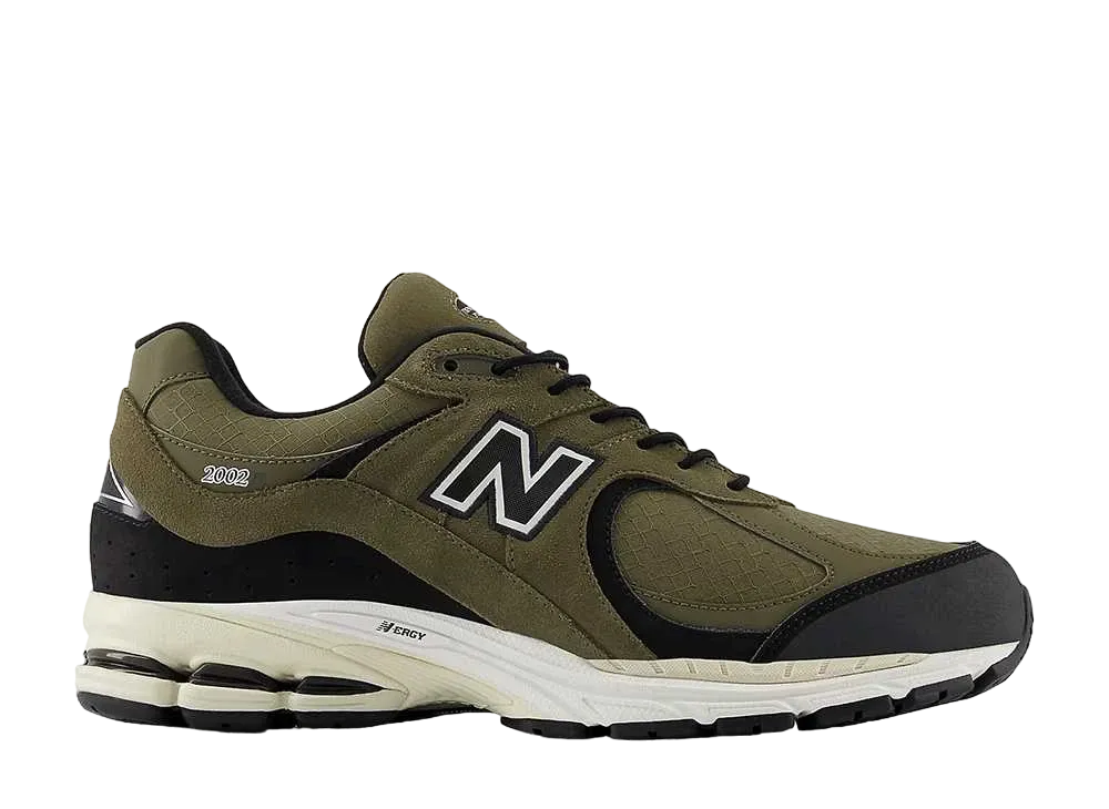 New Balance 2002R "Dark Camo/Black/Turtledove"