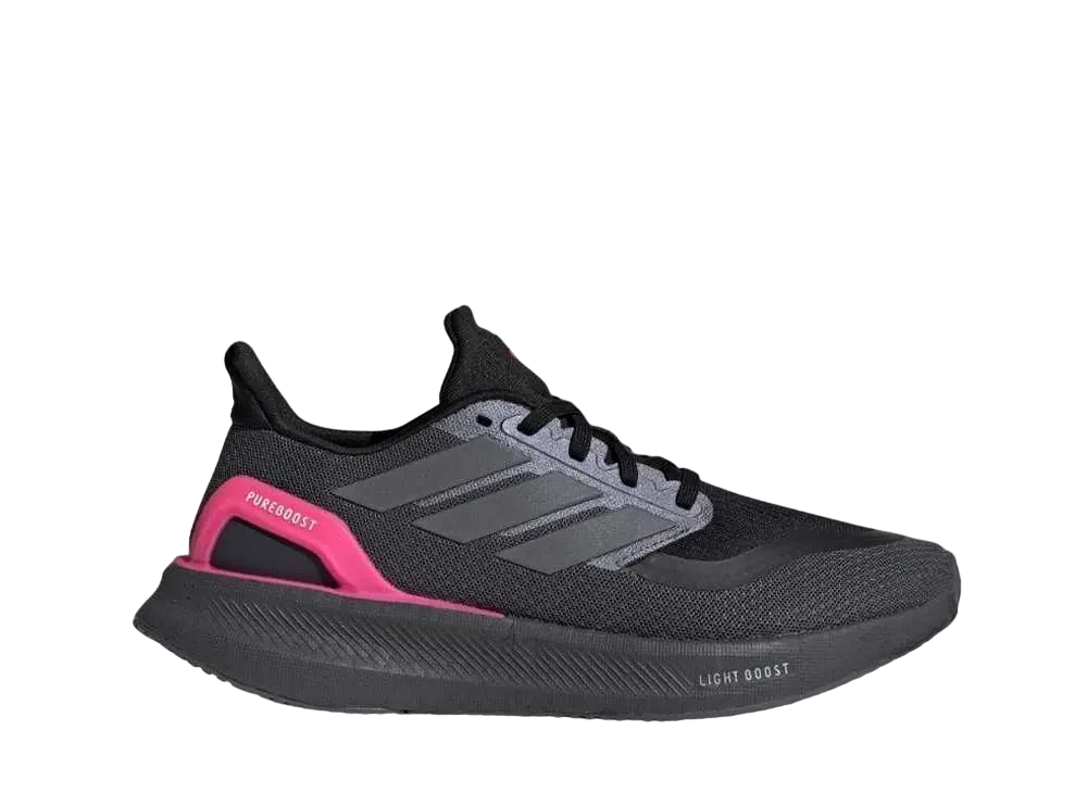 アディダス ウィメンズ ピュアブースト5 ランニング "グレーファイブ/アイアンメタリック/ルシッドピンク"