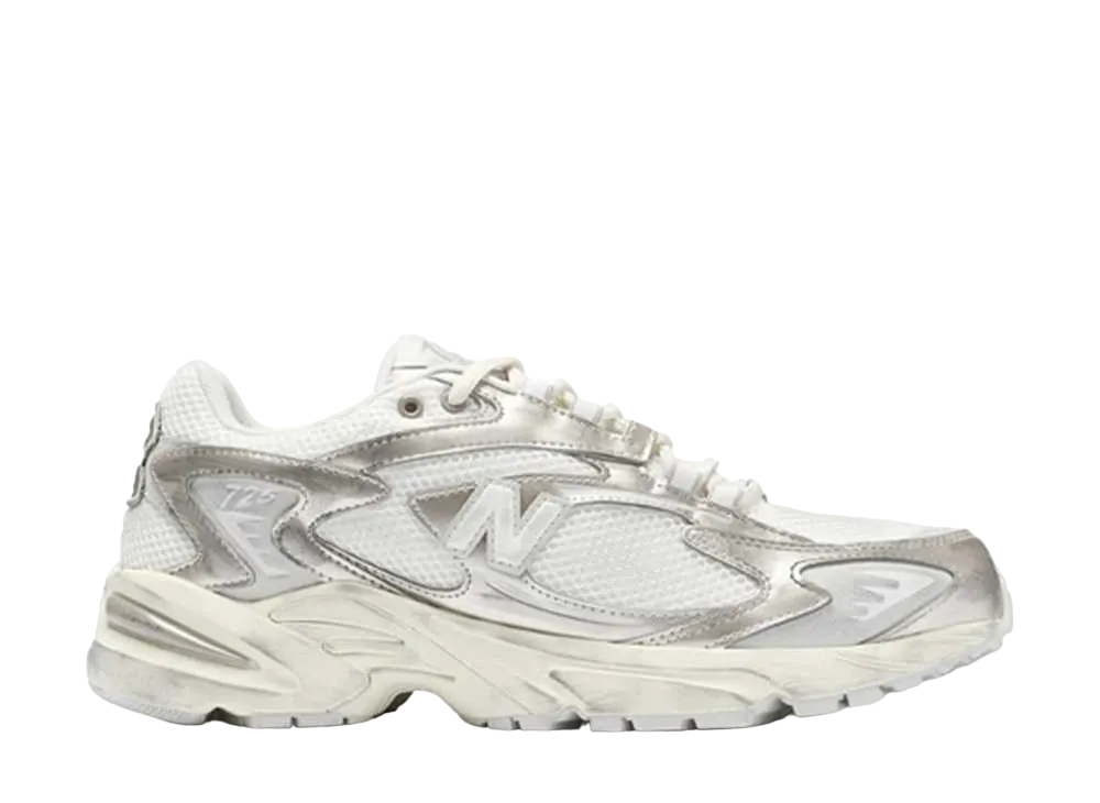 New Balance 725 "Beige"
