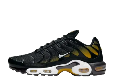 Nike Air Max Plus "Black/University Gold"